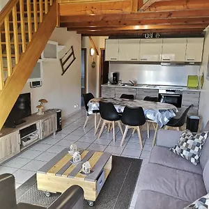  Appartement T4 72m2 à Entre Les Orres Et Embrun à Coté Du De Serre Ponçon.
